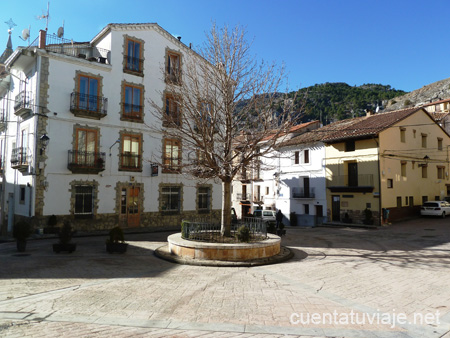 Camarena de la Sierra.